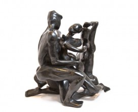 sculpture-bronze-femme-hommes-assis